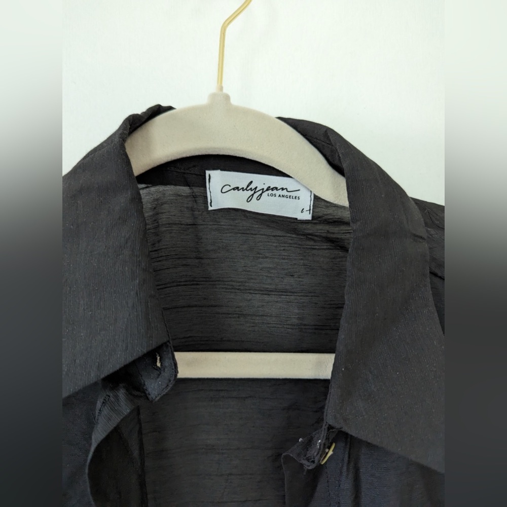 Carly Jean Los Angeles Button Down Shirt - Picture 4 of 5